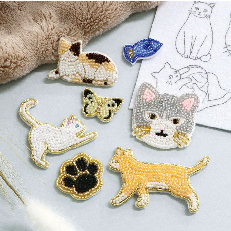 図案印刷済み刺繍用フェルトのセット らくちくフェルト ビーズブローチ