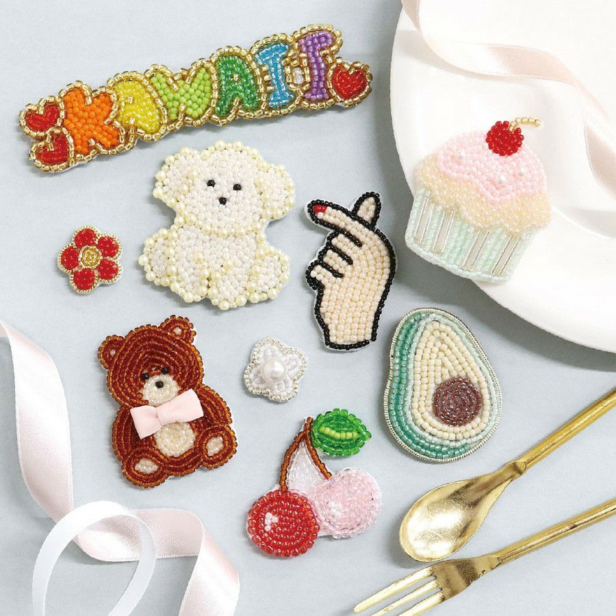 図案印刷済み刺繍用フェルトのセット らくちくフェルト ビーズブローチ