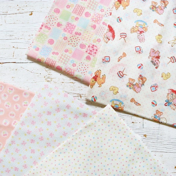 生地 プリント生地 Happy message 30'S 巾約110cm 最低単位50cm～10cm
